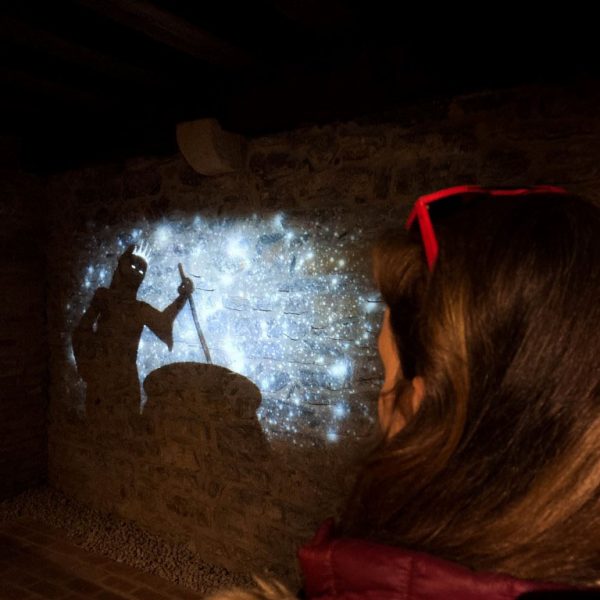 ©Meri Vesanovic, Immersive experience in small palace ©Meri Vesanovic, Immersive experience in small palace