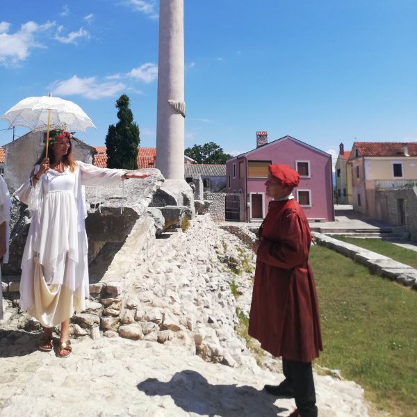 Kostimirano vođenje 2020., autorica Ana Glavan (166) (1) Kostimirano vođenje 2020, image Ana Glavan