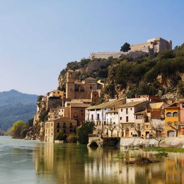 Miravet,Is,An,Old,Little,Village,Located,In,The,Middle